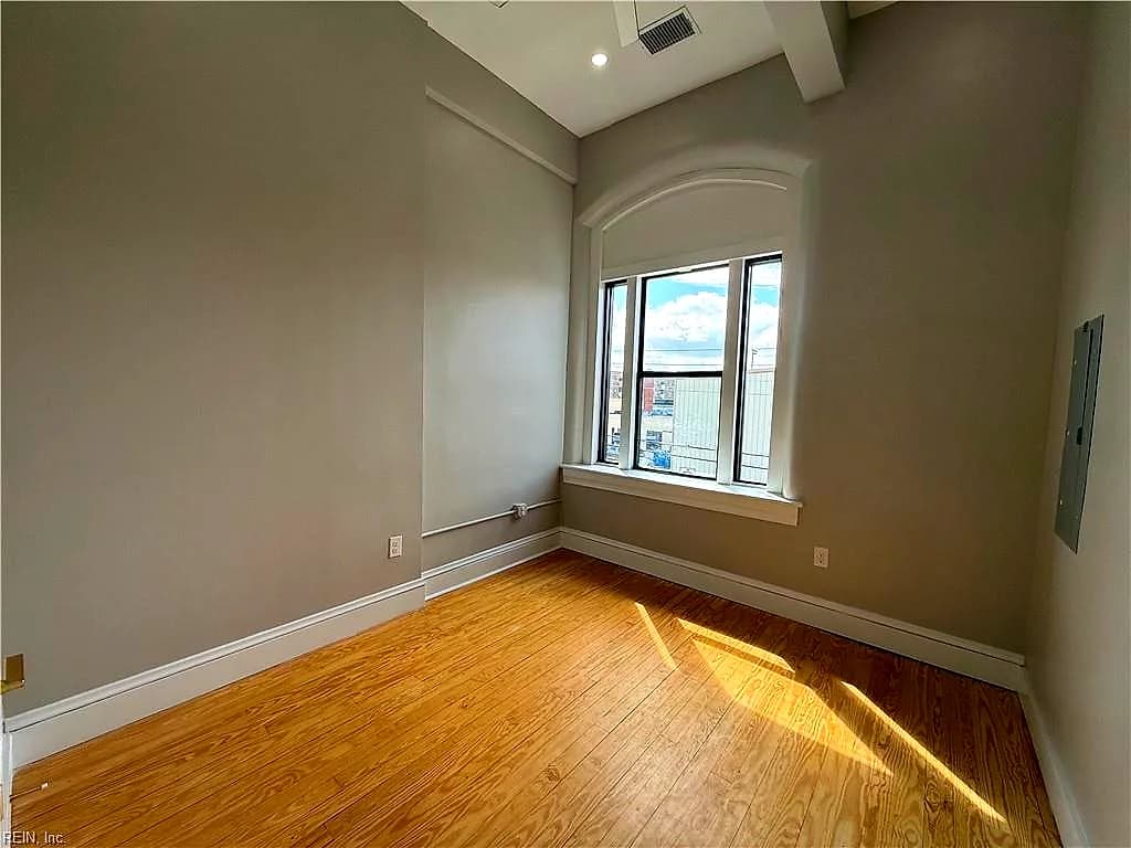 332 34th ST #211, NEWPORT NEWS VA 23607 - Photo 5