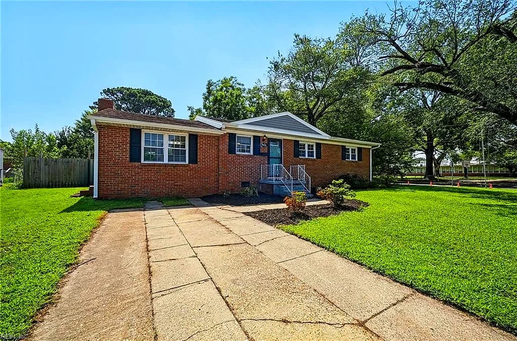 7938 Nancy CT, NORFOLK VA 23518 - Photo 3