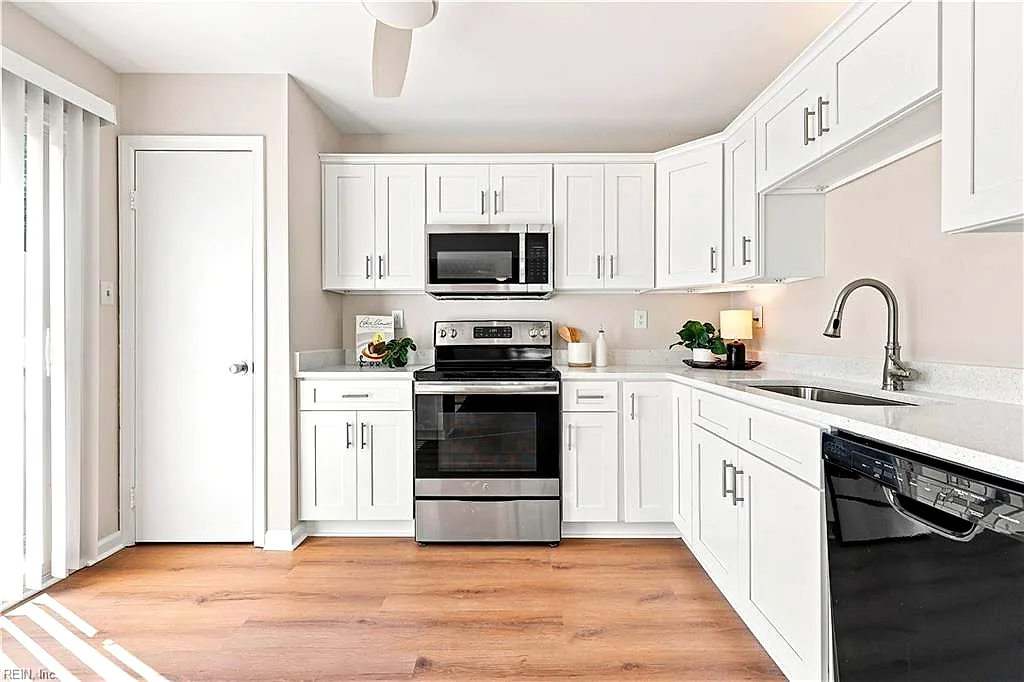 830 Chimney Hill PW, VIRGINIA BEACH VA 23462 thumb 11