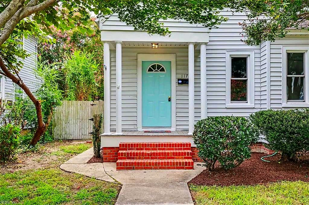 117 Pochin PL, HAMPTON VA 23661 - Photo 4