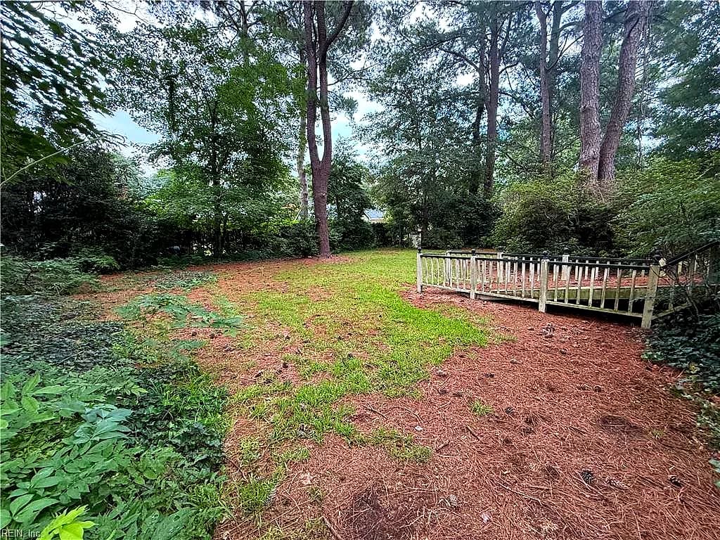 4606 High ST W, PORTSMOUTH VA 23703 - Photo 5