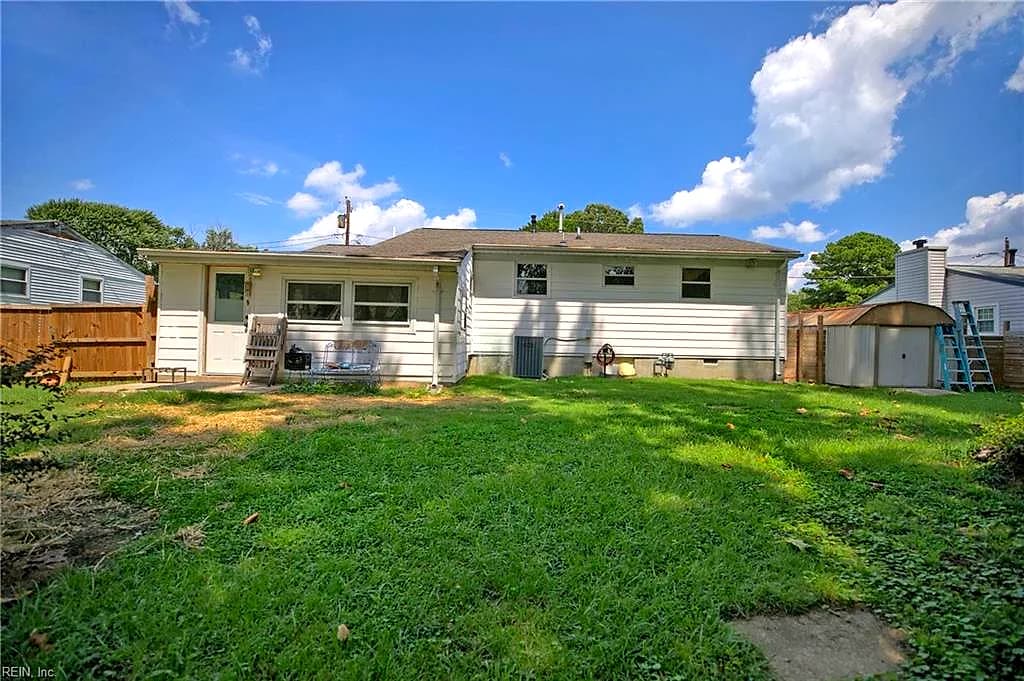 220 Larissa DR, NEWPORT NEWS VA 23601 thumb 6