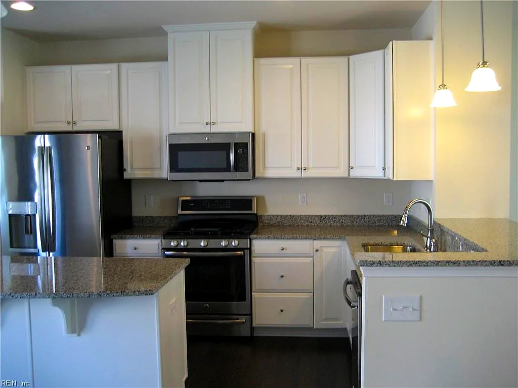 360 Spring Hill PL, SMITHFIELD VA 23430 thumb 7