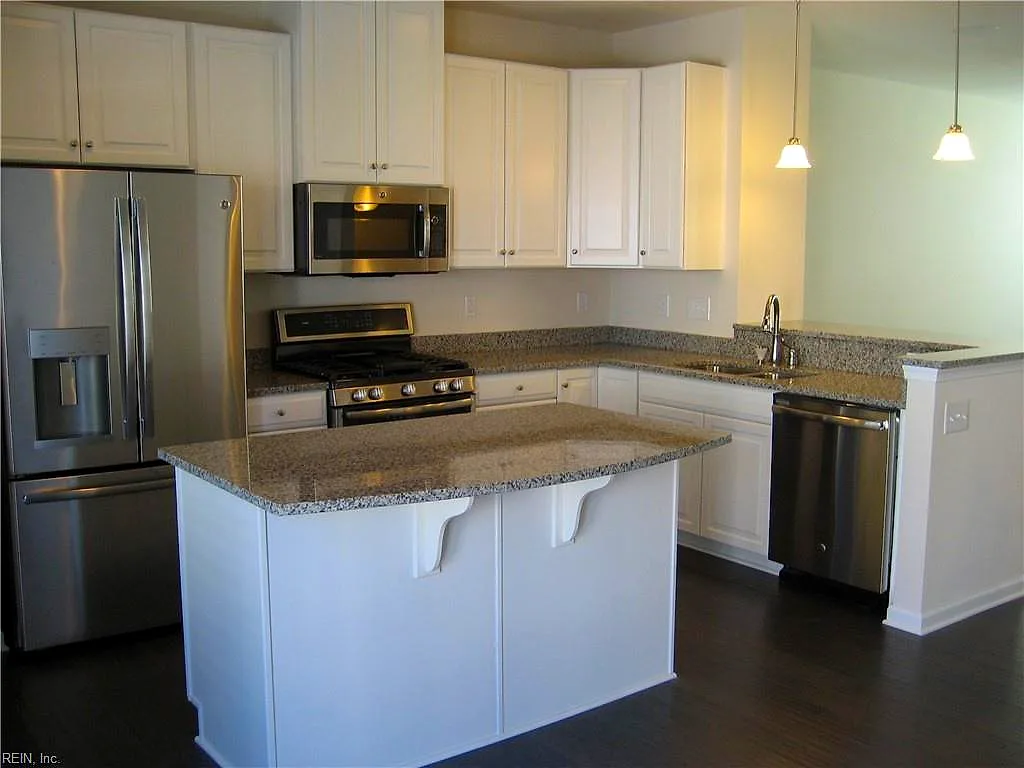 360 Spring Hill PL, SMITHFIELD VA 23430 thumb 8