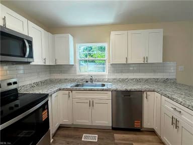 12 Afton PW, PORTSMOUTH VA 23702 thumb 11