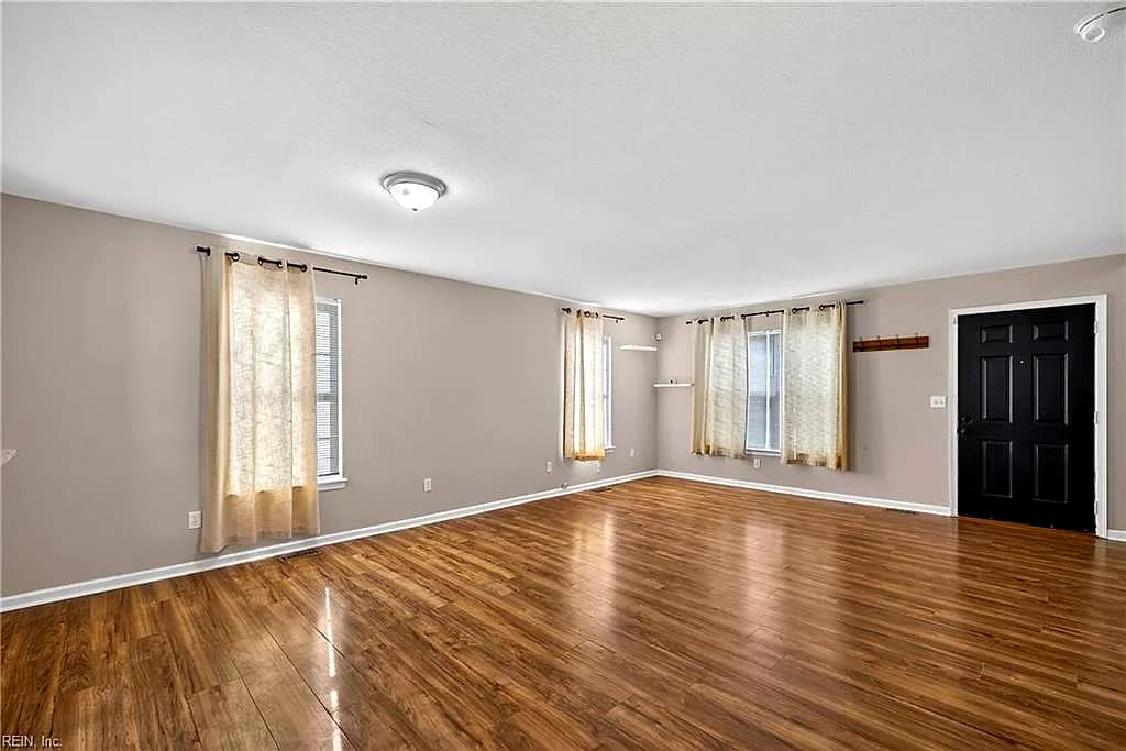 4642 Kennebeck AVE, NORFOLK VA 23513 - Photo 4