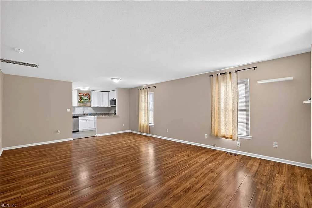 4642 Kennebeck AVE, NORFOLK VA 23513 thumb 9