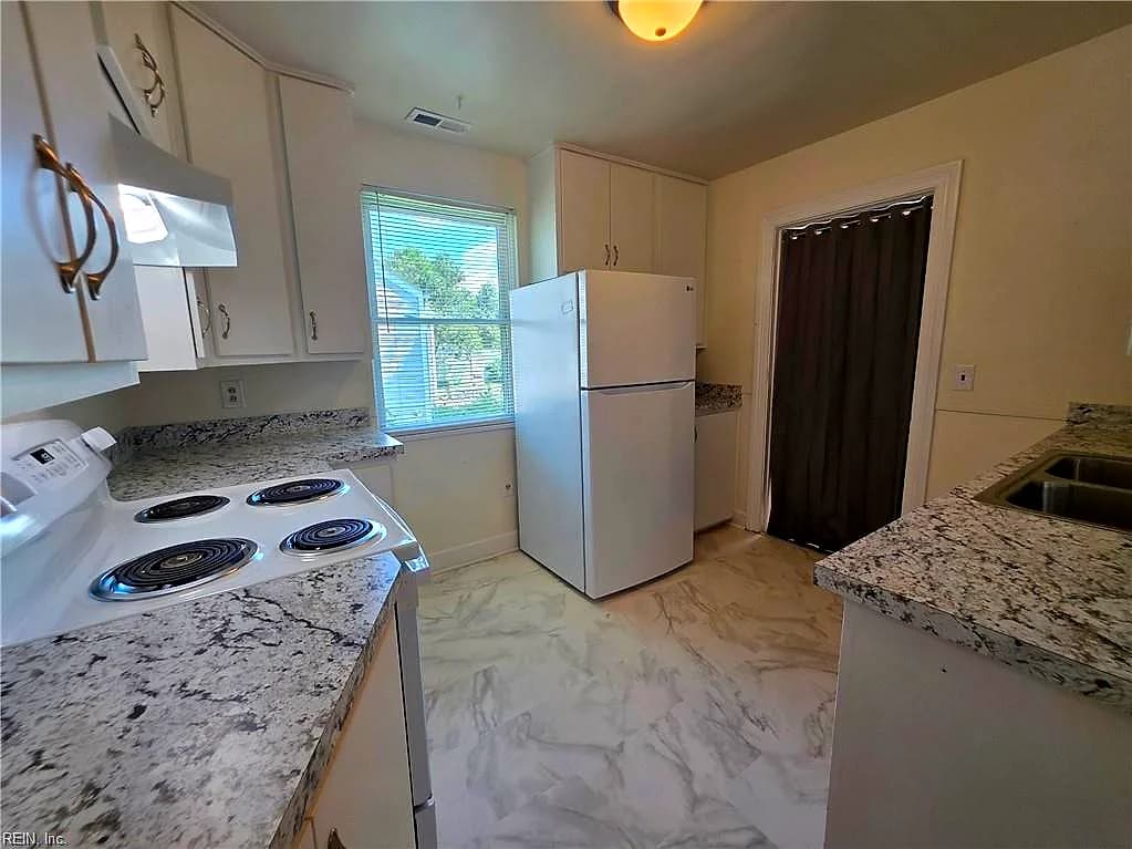 1523 Melrose PW, NORFOLK VA 23508 thumb 7