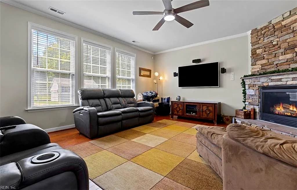 224 Wellington Cir CIR, SMITHFIELD VA 23430 thumb 9