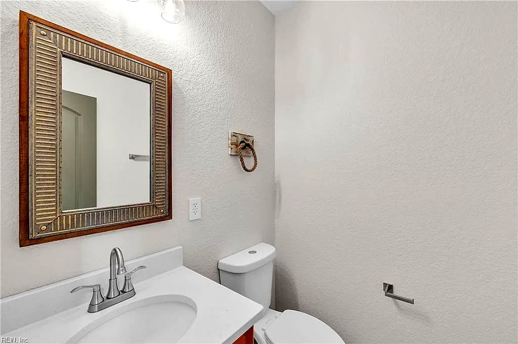 117 N 8th ST, SUFFOLK VA 23434 - Photo 5