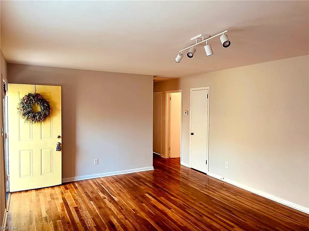 1112 Wilson RD, SMITHFIELD VA 23430 thumb 11
