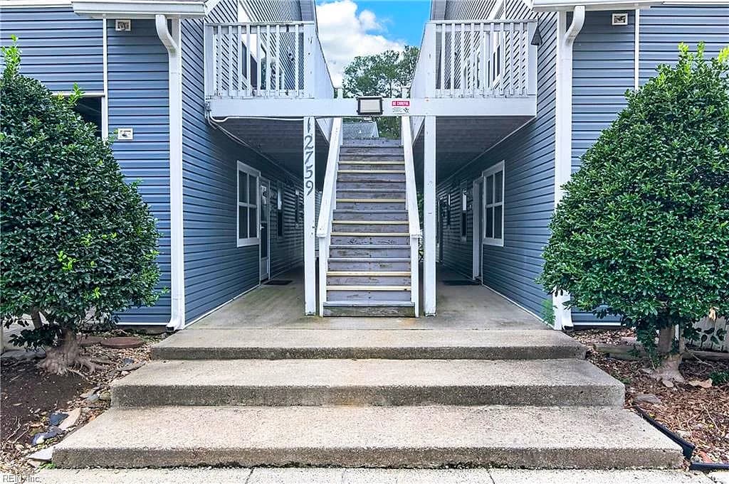 12759 Saint James PL, NEWPORT NEWS VA 23602 - Photo 3