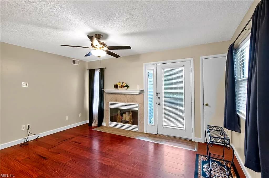 12759 Saint James PL, NEWPORT NEWS VA 23602 thumb 6
