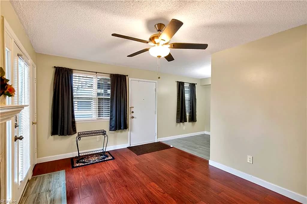 12759 Saint James PL, NEWPORT NEWS VA 23602 thumb 7