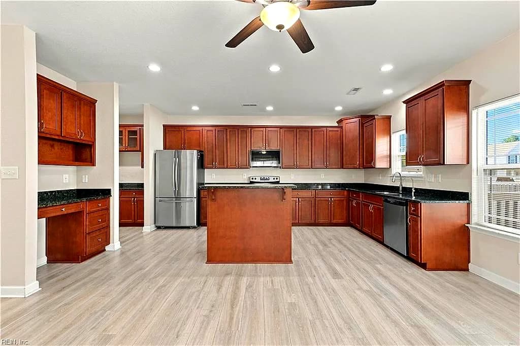 319 Maplewood ST, HAMPTON VA 23669 thumb 11