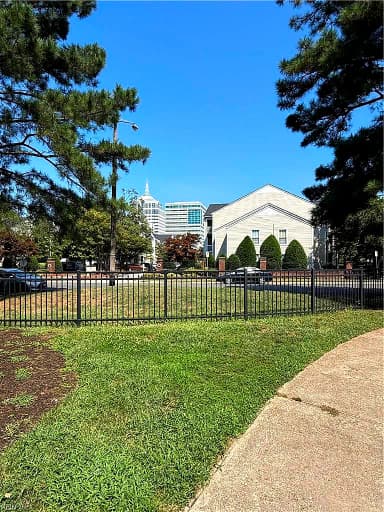 4558 Genoa CIR #Suit, VIRGINIA BEACH VA 23462 thumb 3