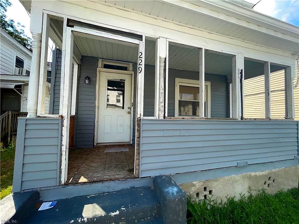229 Chestnut ST, SUFFOLK VA 23434 - Photo 4