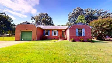 110 Joanne DR, SEAFORD VA 23696 thumb 2
