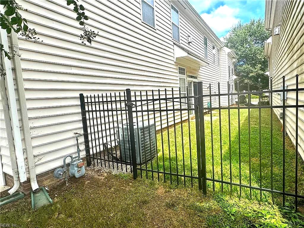 3210 Duke Of Glouchester DR, SUFFOLK VA 23434 thumb 6