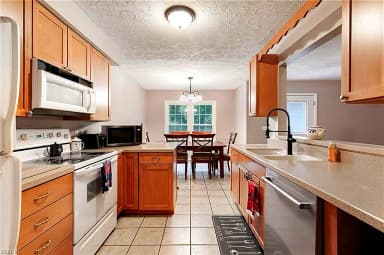 8174 Lord Fairfax CIR, GLOUCESTER VA 23061 thumb 9