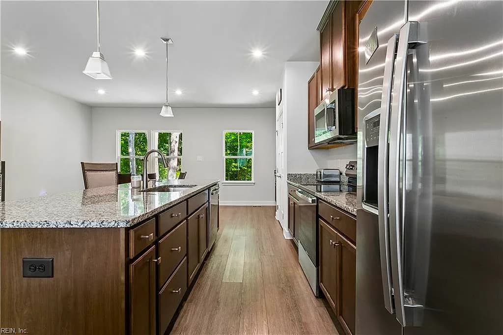 110 Pocosin PATH, POQUOSON VA 23662 thumb 11