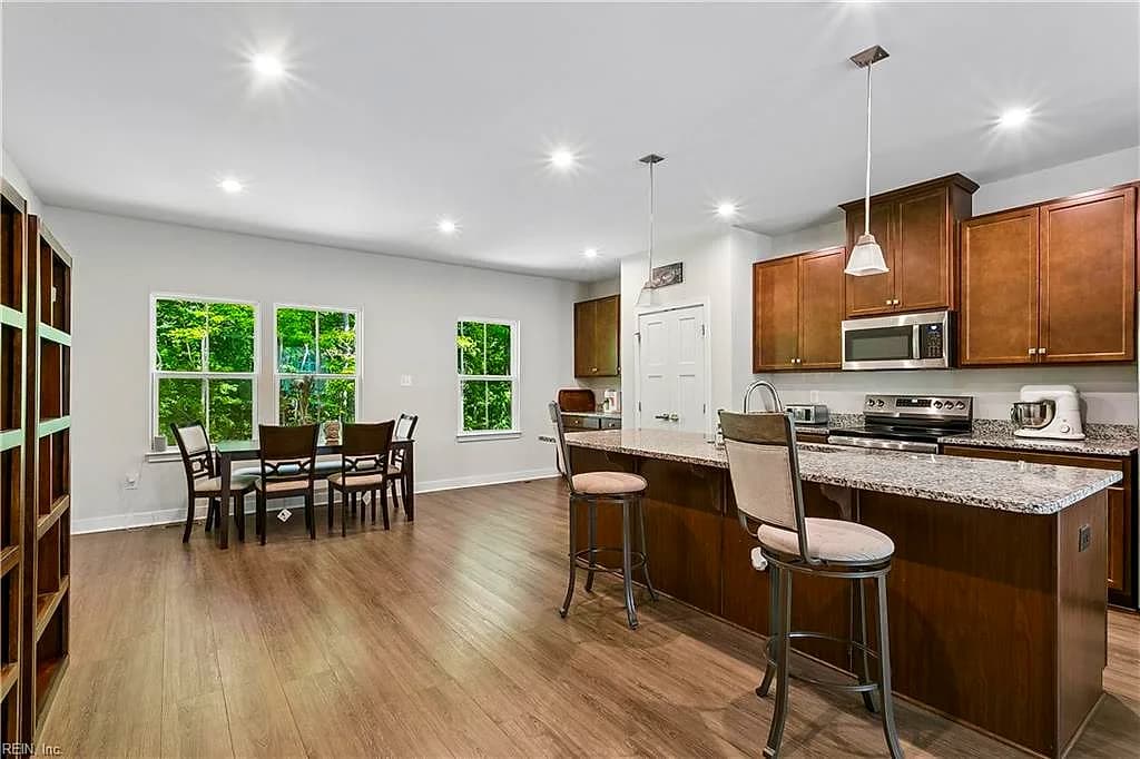 110 Pocosin PATH, POQUOSON VA 23662 thumb 8