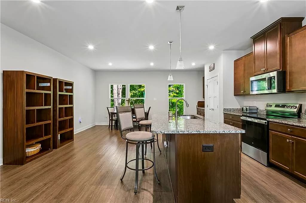 110 Pocosin PATH, POQUOSON VA 23662 thumb 9
