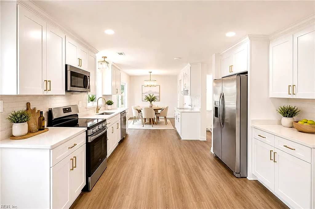 2300 Plantation DR, VIRGINIA BEACH VA 23454 thumb 7