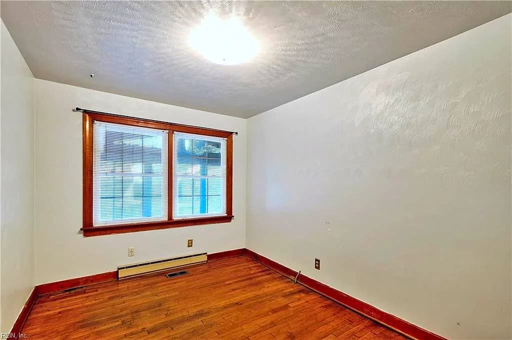288 Sanlin DR, NEWPORT NEWS VA 23602 thumb 7