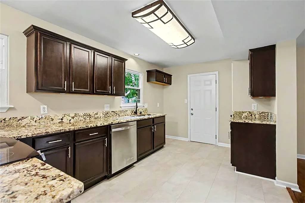 128 Edsyl ST, NEWPORT NEWS VA 23602 thumb 8