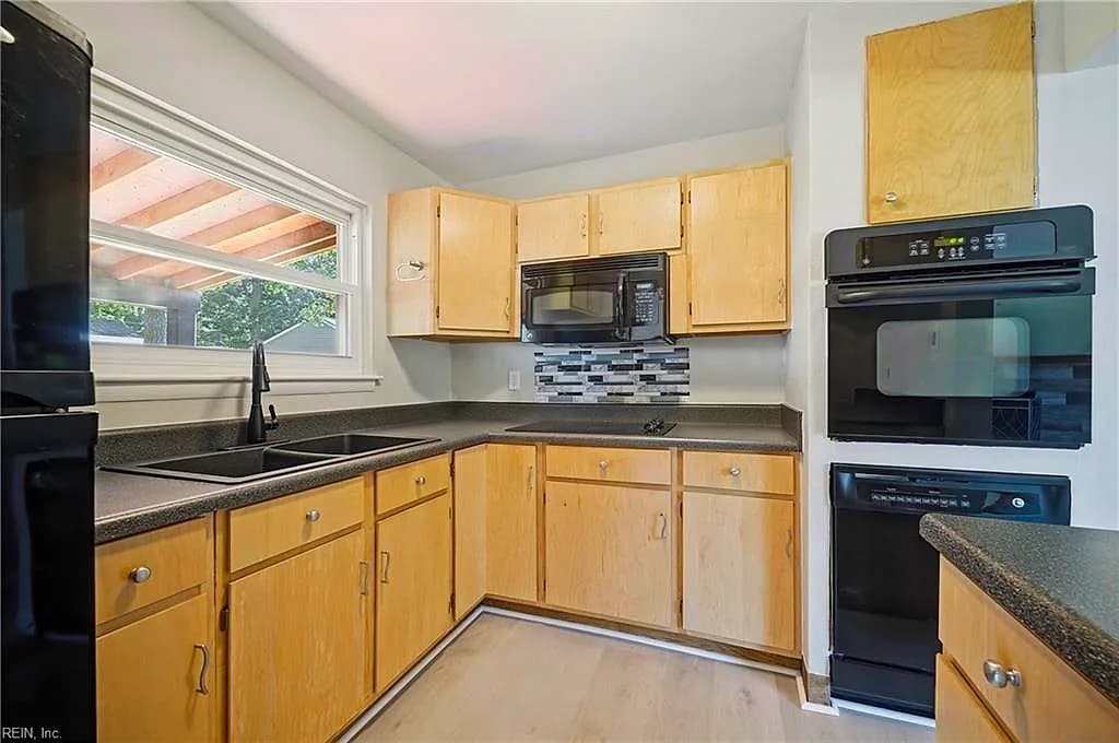 313 Sparrow RD, CHESAPEAKE VA 23325 thumb 10