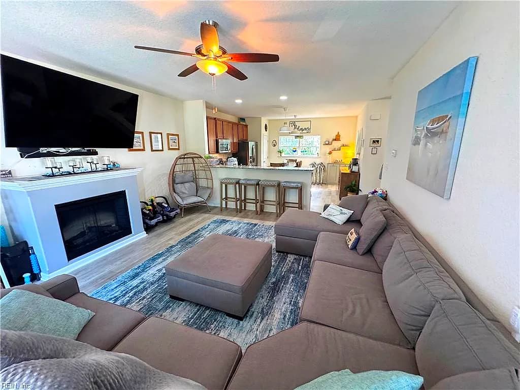 420 Heron LNDG, VIRGINIA BEACH VA 23451 thumb 8