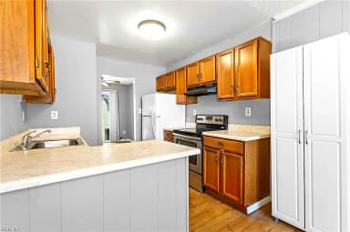3454 Waltham CIR, VIRGINIA BEACH VA 23452 thumb 4