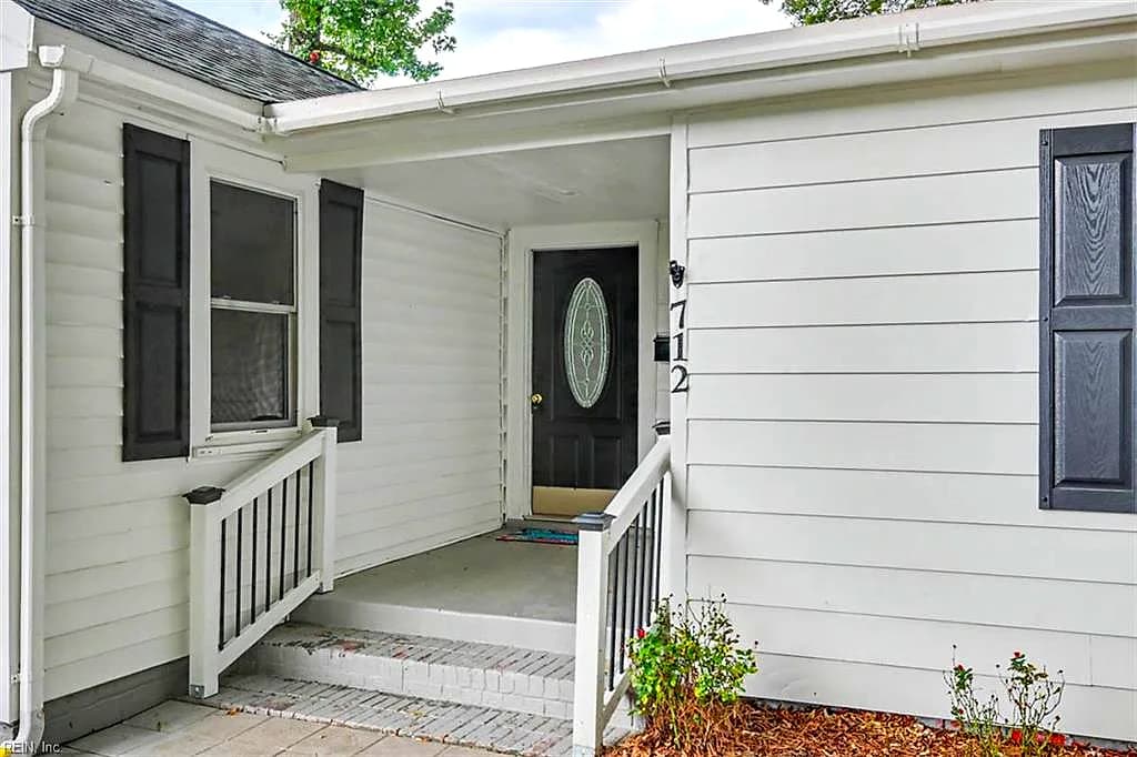 712 Paul ST, NEWPORT NEWS VA 23605 - Photo 5