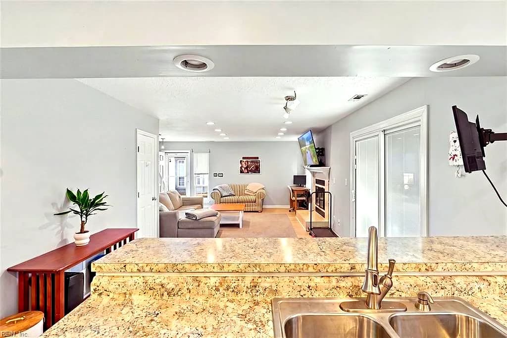 292 Ferdinand CIR, VIRGINIA BEACH VA 23462 thumb 12
