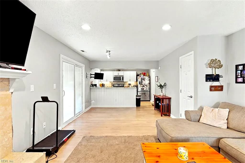 292 Ferdinand CIR, VIRGINIA BEACH VA 23462 thumb 7