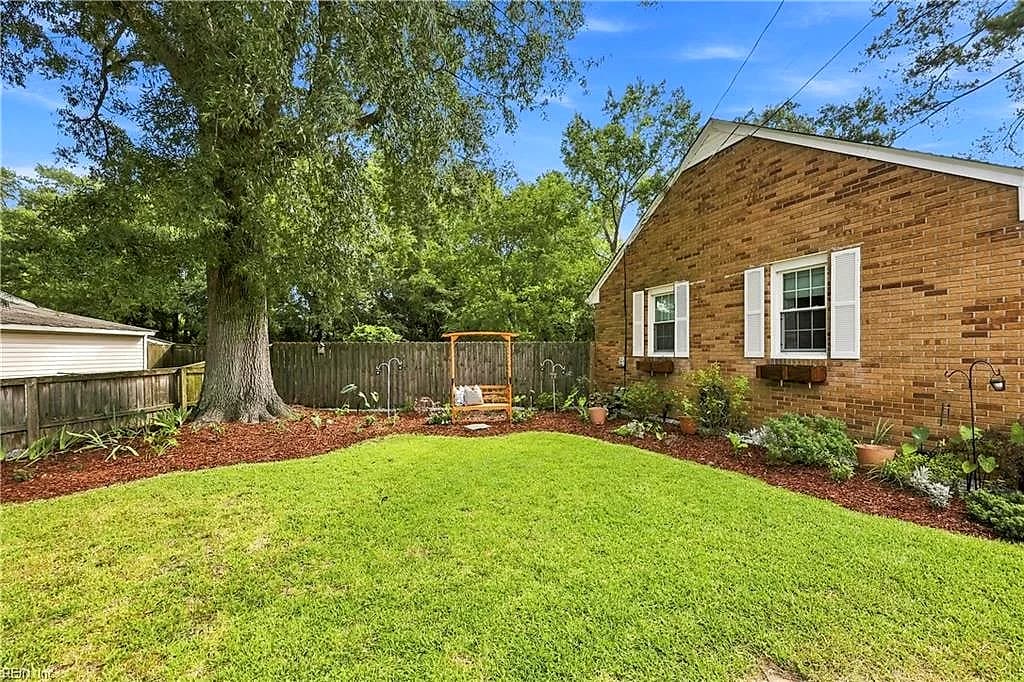 2704 Misty Point RD, CHESAPEAKE VA 23323 thumb 7