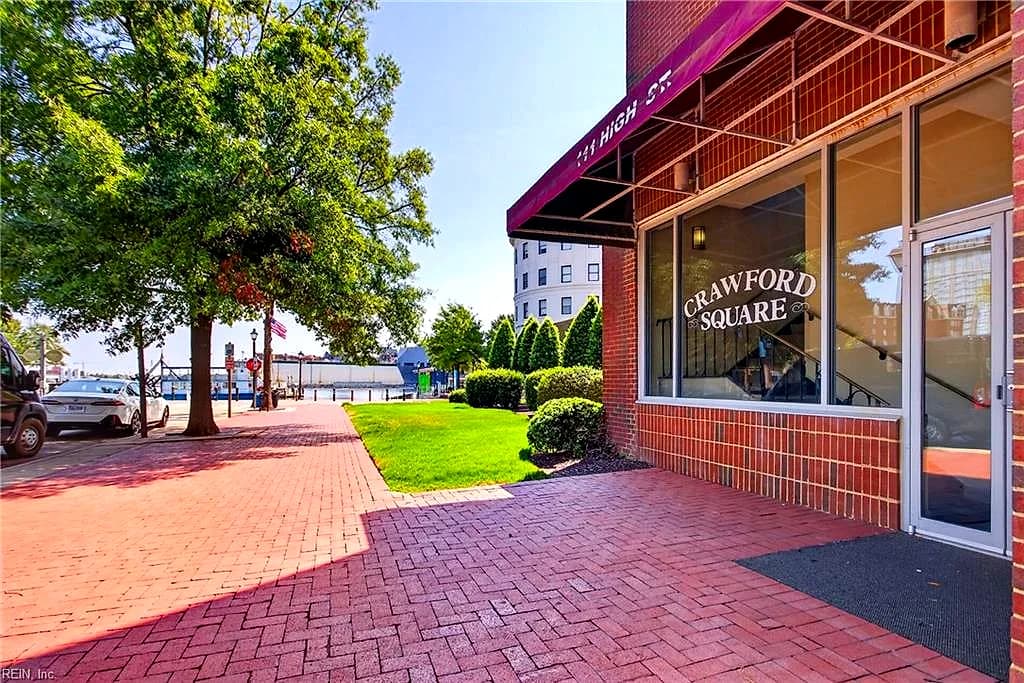 111 High ST #402, PORTSMOUTH VA 23704 - Main photo