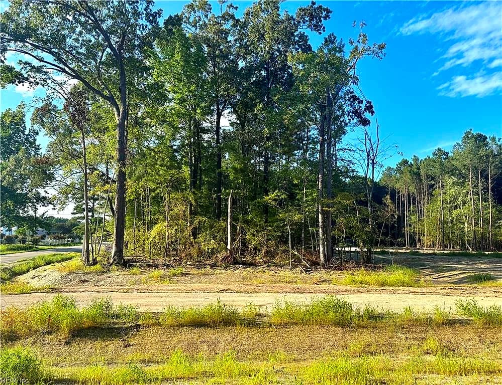 6608 Blackwater RD, VIRGINIA BEACH VA 23457 - Photo 4