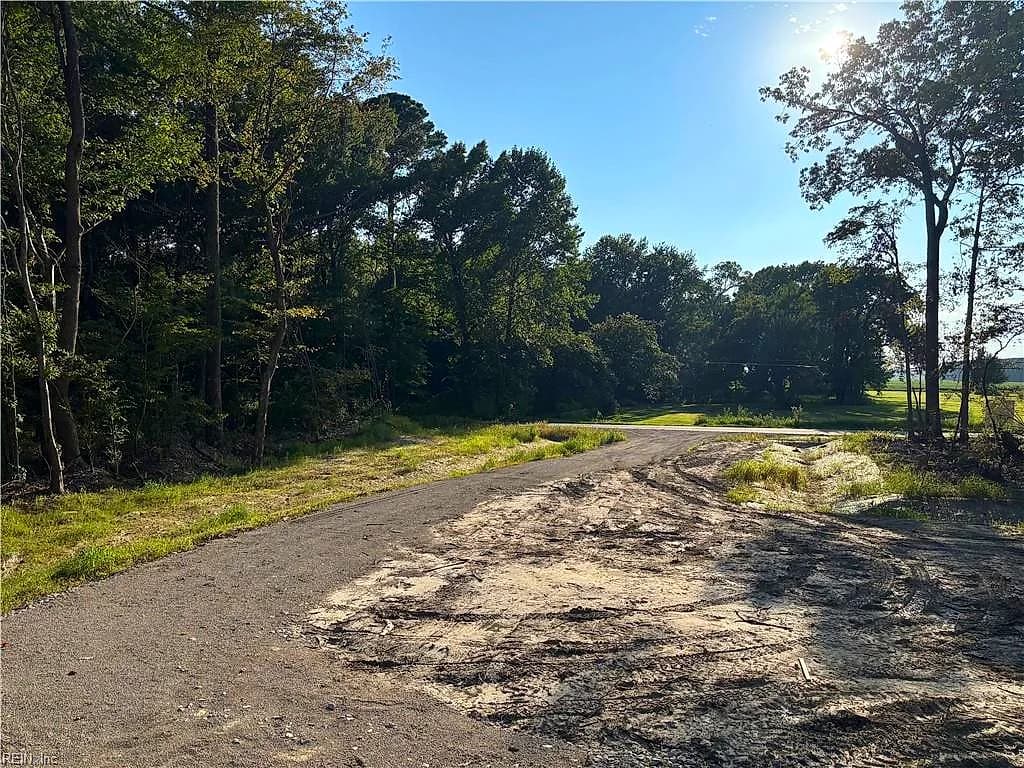6608 Blackwater RD, VIRGINIA BEACH VA 23457 - Photo 5