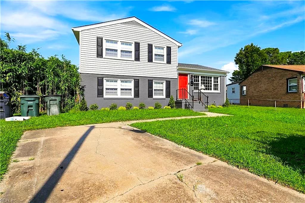 703 S Fallon CT, HAMPTON VA 23661 - Main photo