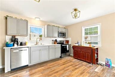 703 S Fallon CT, HAMPTON VA 23661 thumb 5