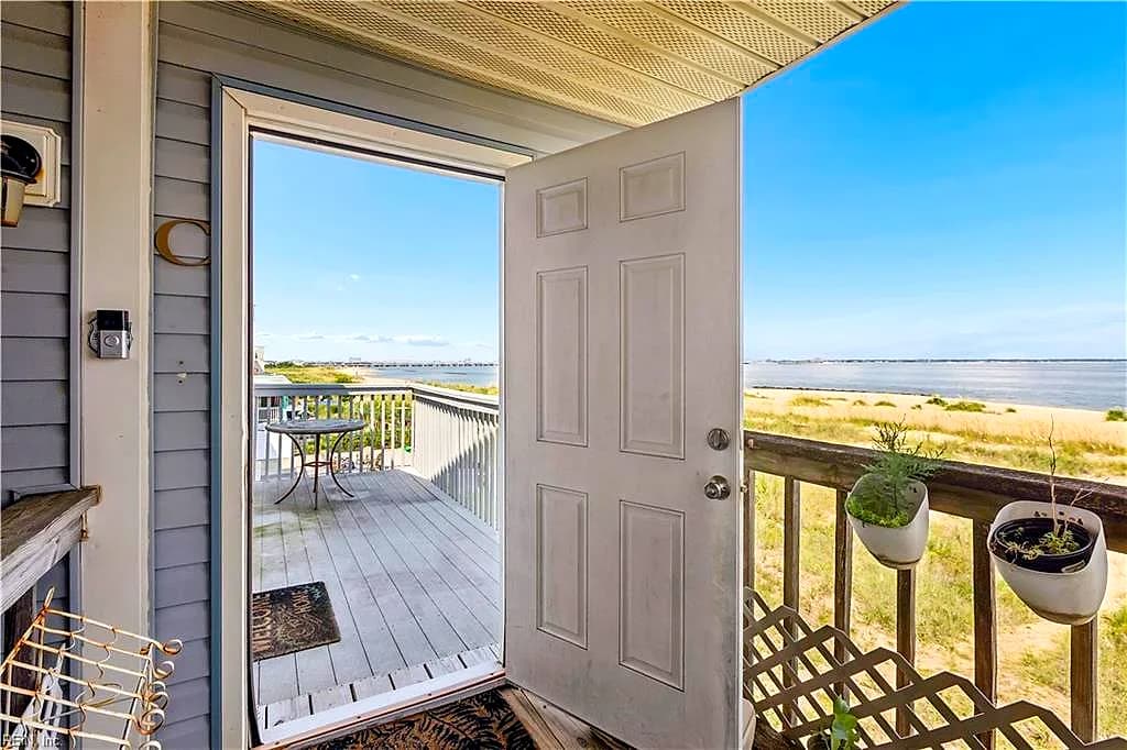 1224 W Ocean View Ave NONE #C, NORFOLK VA 23503 - Photo 4