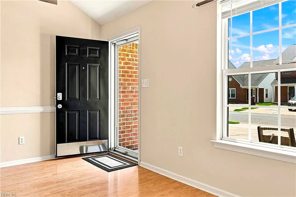 3714 Whitechapel ARCH, CHESAPEAKE VA 23321 - Photo 5