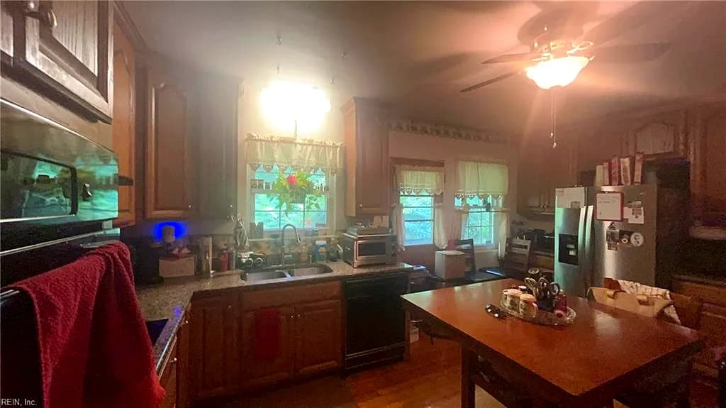 120 Edison AVE, PORTSMOUTH VA 23702 - Photo 3
