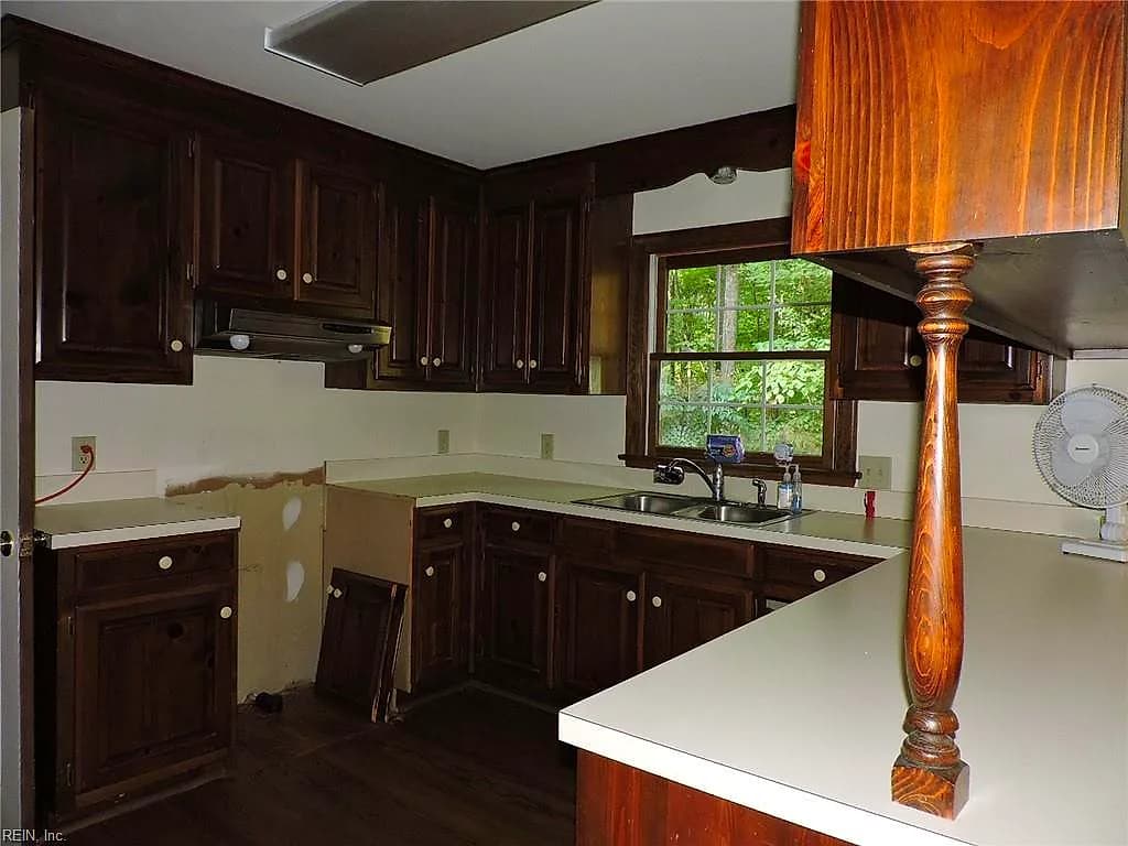 215 Old Cart RD, WILLIAMSBURG VA 23188 - Photo 5