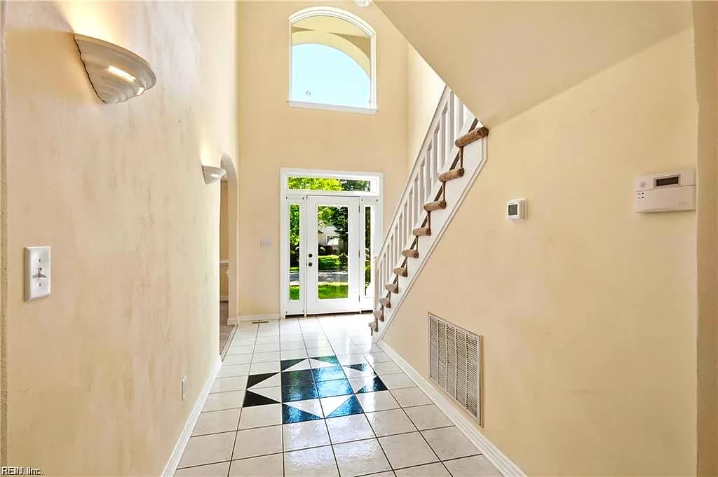 953 Sandoval DR, VIRGINIA BEACH VA 23454 thumb 8