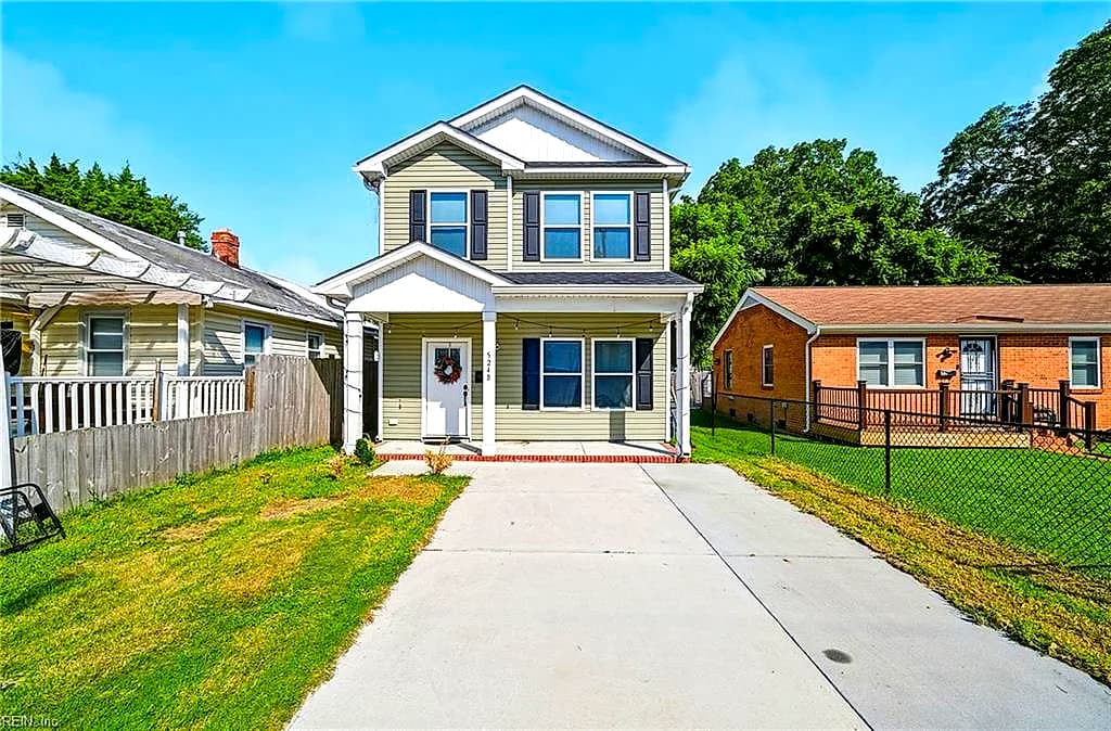 524 Harriett St ST #B, HAMPTON VA 23669 - Main photo