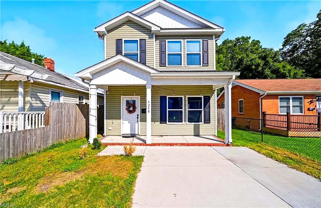 524 Harriett St ST #B, HAMPTON VA 23669 - Photo 3
