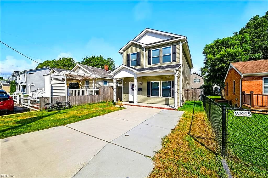 524 Harriett St ST #B, HAMPTON VA 23669 - Photo 4
